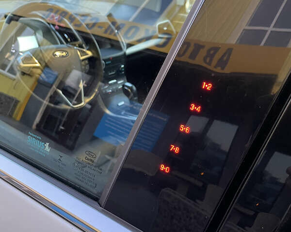 Белый Форд Эдж, объемом двигателя 3.5 л и пробегом 161 тыс. км за 17900 $, фото 8 на Automoto.ua