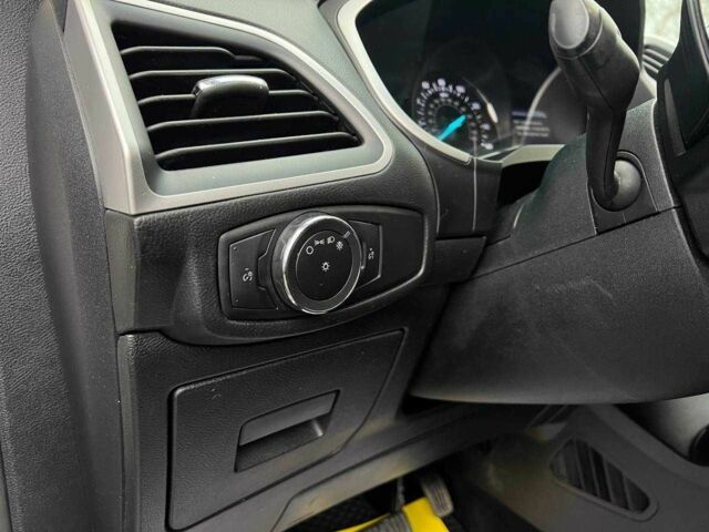 Белый Форд Эдж, объемом двигателя 3.5 л и пробегом 61 тыс. км за 15800 $, фото 18 на Automoto.ua