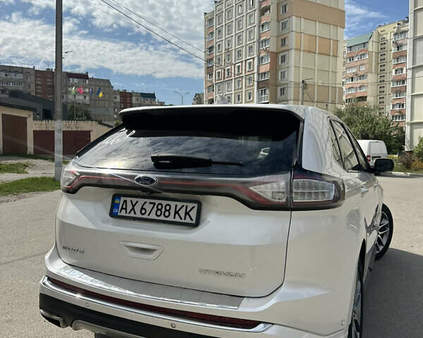 Белый Форд Эдж, объемом двигателя 3.5 л и пробегом 195 тыс. км за 15500 $, фото 5 на Automoto.ua