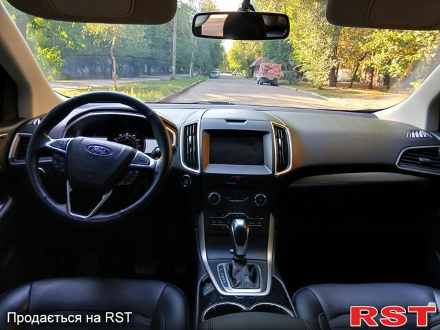 Белый Форд Эдж, объемом двигателя 2 л и пробегом 131 тыс. км за 15300 $, фото 7 на Automoto.ua