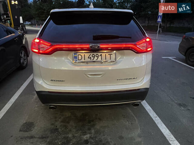 Белый Форд Эдж, объемом двигателя 3.5 л и пробегом 149 тыс. км за 18500 $, фото 5 на Automoto.ua