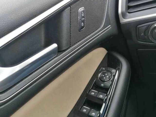 Белый Форд Эдж, объемом двигателя 2 л и пробегом 57 тыс. км за 9300 $, фото 8 на Automoto.ua