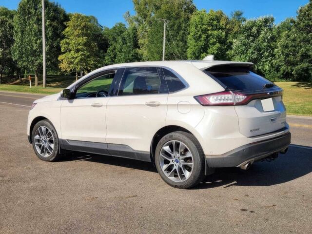 Білий Форд Едж, об'ємом двигуна 2 л та пробігом 63 тис. км за 10000 $, фото 6 на Automoto.ua