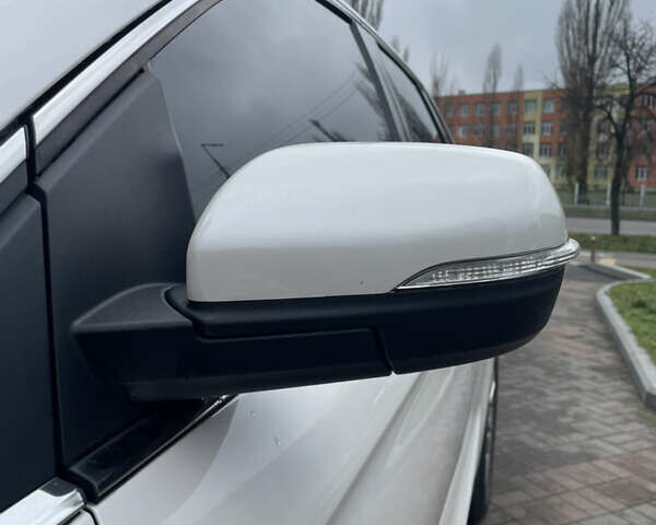 Белый Форд Эдж, объемом двигателя 3.5 л и пробегом 89 тыс. км за 16900 $, фото 32 на Automoto.ua