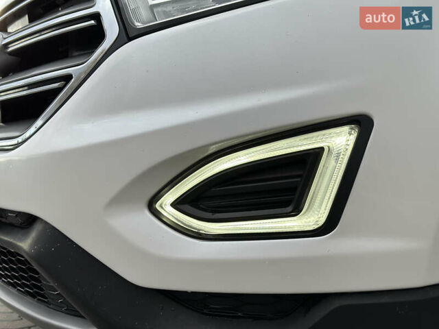 Белый Форд Эдж, объемом двигателя 3.5 л и пробегом 189 тыс. км за 13650 $, фото 33 на Automoto.ua
