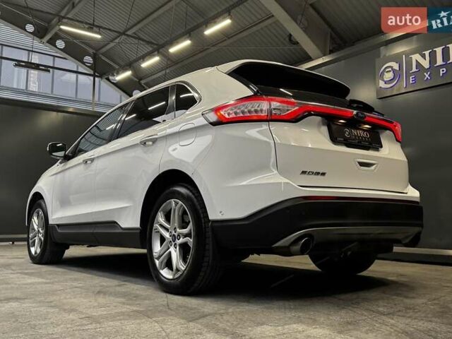 Белый Форд Эдж, объемом двигателя 2 л и пробегом 181 тыс. км за 16900 $, фото 11 на Automoto.ua