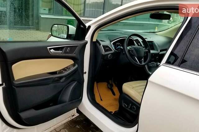 Білий Форд Едж, об'ємом двигуна 2 л та пробігом 129 тис. км за 14999 $, фото 14 на Automoto.ua