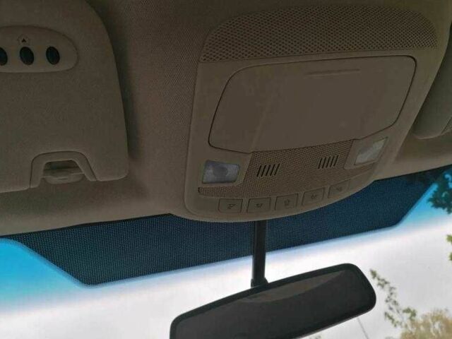 Белый Форд Эдж, объемом двигателя 2 л и пробегом 57 тыс. км за 9300 $, фото 15 на Automoto.ua