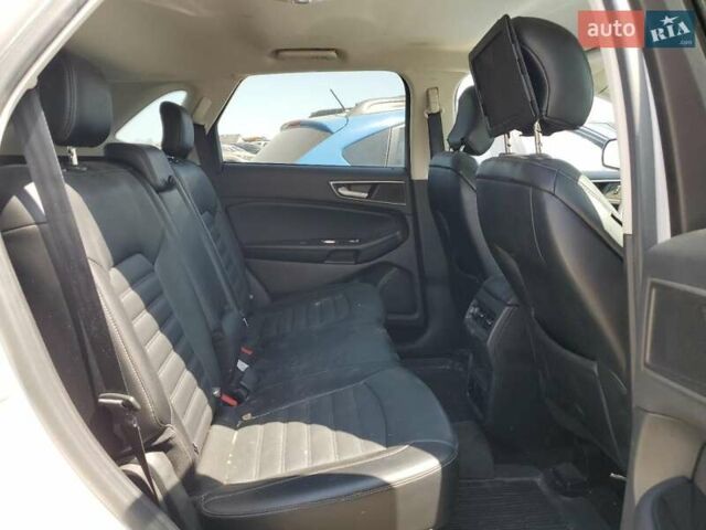 Белый Форд Эдж, объемом двигателя 2 л и пробегом 81 тыс. км за 2900 $, фото 10 на Automoto.ua