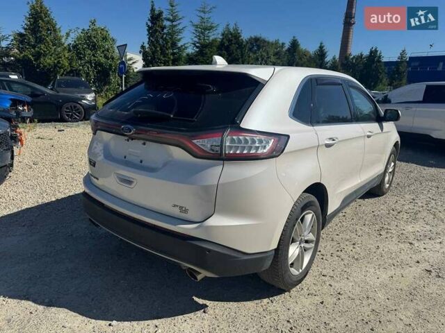Белый Форд Эдж, объемом двигателя 3.5 л и пробегом 198 тыс. км за 15900 $, фото 3 на Automoto.ua