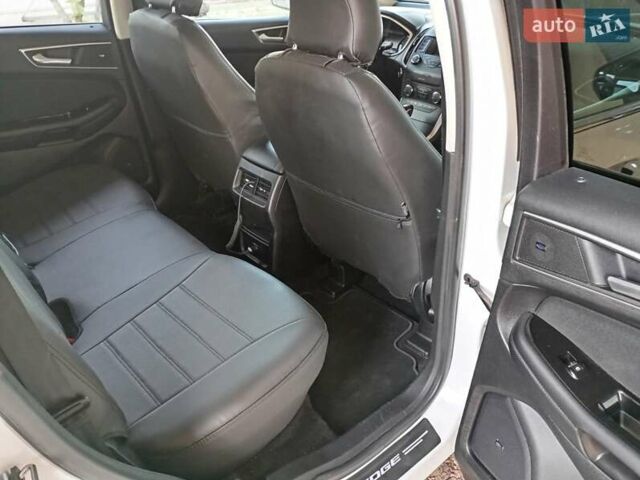 Білий Форд Едж, об'ємом двигуна 2 л та пробігом 116 тис. км за 14600 $, фото 7 на Automoto.ua