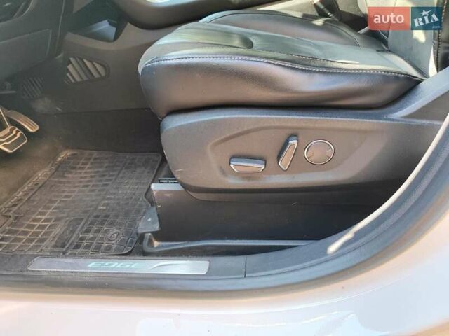 Белый Форд Эдж, объемом двигателя 2.7 л и пробегом 119 тыс. км за 23750 $, фото 8 на Automoto.ua