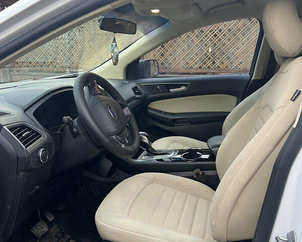 Белый Форд Эдж, объемом двигателя 2 л и пробегом 185 тыс. км за 12000 $, фото 5 на Automoto.ua