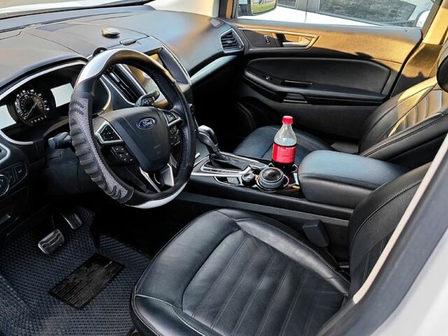 Білий Форд Едж, об'ємом двигуна 2 л та пробігом 137 тис. км за 14000 $, фото 9 на Automoto.ua