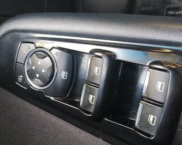 Белый Форд Эдж, объемом двигателя 2 л и пробегом 110 тыс. км за 16300 $, фото 4 на Automoto.ua