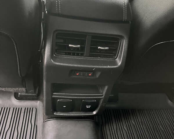 Білий Форд Едж, об'ємом двигуна 2.7 л та пробігом 207 тис. км за 16800 $, фото 34 на Automoto.ua