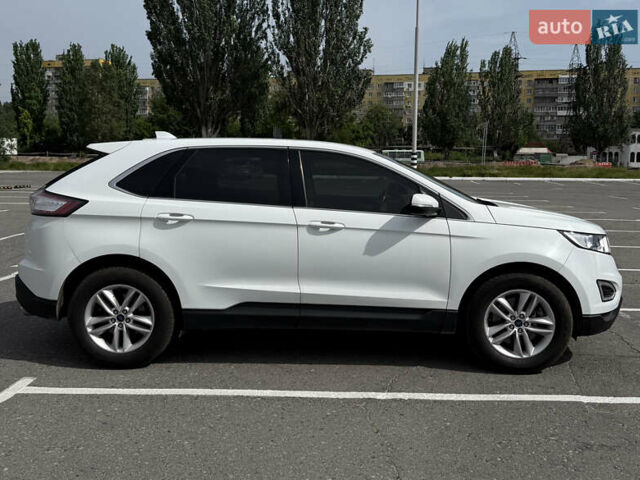 Белый Форд Эдж, объемом двигателя 2 л и пробегом 126 тыс. км за 15800 $, фото 2 на Automoto.ua