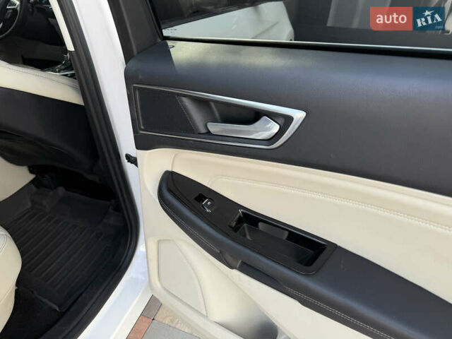 Білий Форд Едж, об'ємом двигуна 2 л та пробігом 163 тис. км за 20300 $, фото 21 на Automoto.ua