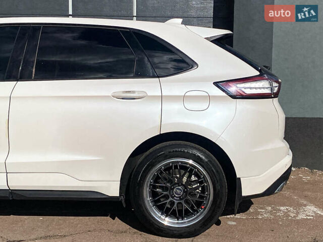 Білий Форд Едж, об'ємом двигуна 2.69 л та пробігом 96 тис. км за 15999 $, фото 7 на Automoto.ua