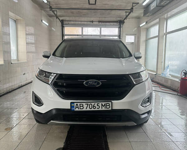 Білий Форд Едж, об'ємом двигуна 2 л та пробігом 81 тис. км за 14700 $, фото 1 на Automoto.ua