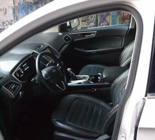 Белый Форд Эдж, объемом двигателя 2 л и пробегом 176 тыс. км за 15800 $, фото 7 на Automoto.ua