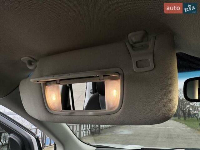 Белый Форд Эдж, объемом двигателя 2.72 л и пробегом 103 тыс. км за 17400 $, фото 23 на Automoto.ua