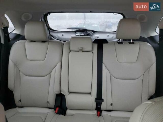 Білий Форд Едж, об'ємом двигуна 3.5 л та пробігом 114 тис. км за 3850 $, фото 4 на Automoto.ua