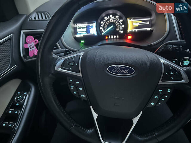 Форд Эдж 2017 в Киеве на Automoto.ua Белый Форд Эдж, объемом двигателя 2 л и пробегом 202 тыс. км за 17900 $, фото 2 на Automoto.ua