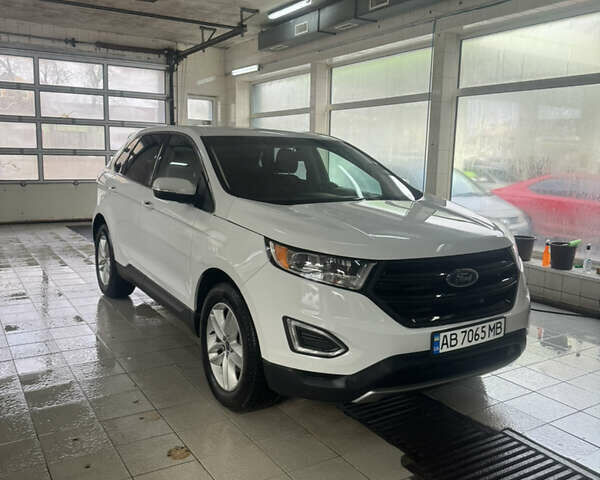 Білий Форд Едж, об'ємом двигуна 2 л та пробігом 81 тис. км за 14700 $, фото 2 на Automoto.ua