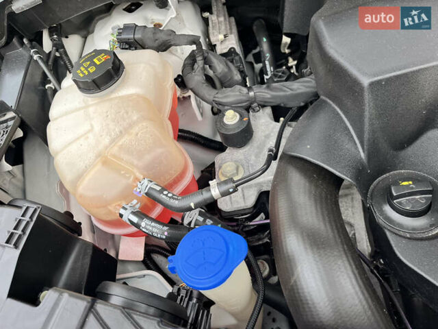 Білий Форд Едж, об'ємом двигуна 2.7 л та пробігом 207 тис. км за 16800 $, фото 30 на Automoto.ua