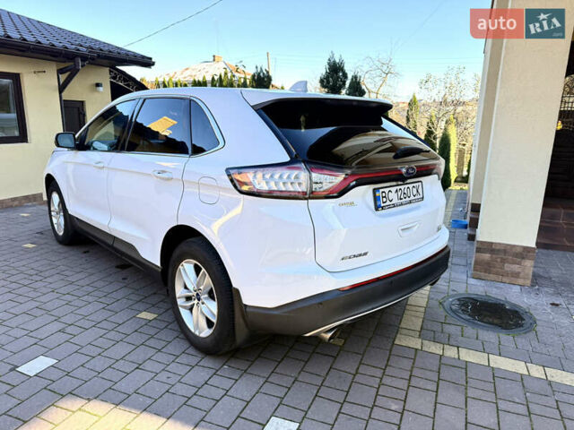 Белый Форд Эдж, объемом двигателя 2 л и пробегом 118 тыс. км за 17900 $, фото 2 на Automoto.ua