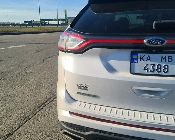 Білий Форд Едж, об'ємом двигуна 2 л та пробігом 141 тис. км за 21212 $, фото 26 на Automoto.ua