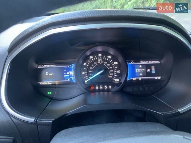 Белый Форд Эдж, объемом двигателя 2 л и пробегом 124 тыс. км за 19999 $, фото 6 на Automoto.ua