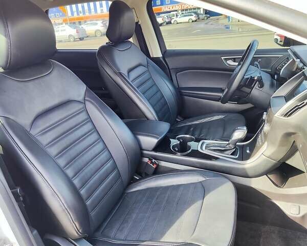 Білий Форд Едж, об'ємом двигуна 2 л та пробігом 152 тис. км за 16500 $, фото 8 на Automoto.ua