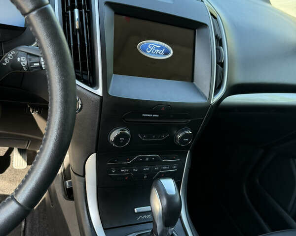 Білий Форд Едж, об'ємом двигуна 2 л та пробігом 143 тис. км за 14700 $, фото 12 на Automoto.ua