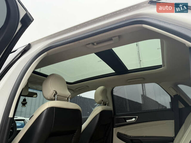 Білий Форд Едж, об'ємом двигуна 3.5 л та пробігом 66 тис. км за 17500 $, фото 9 на Automoto.ua