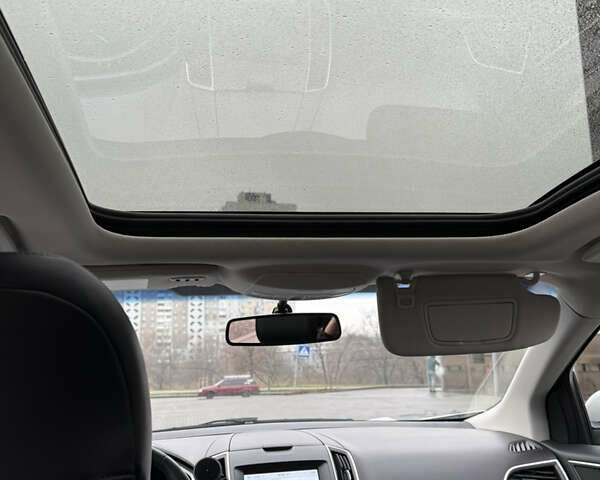 Белый Форд Эдж, объемом двигателя 3.5 л и пробегом 142 тыс. км за 18900 $, фото 9 на Automoto.ua