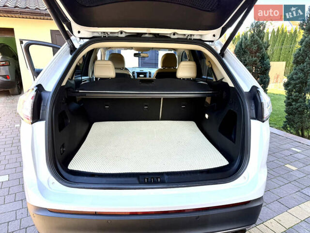 Белый Форд Эдж, объемом двигателя 2 л и пробегом 118 тыс. км за 17900 $, фото 15 на Automoto.ua