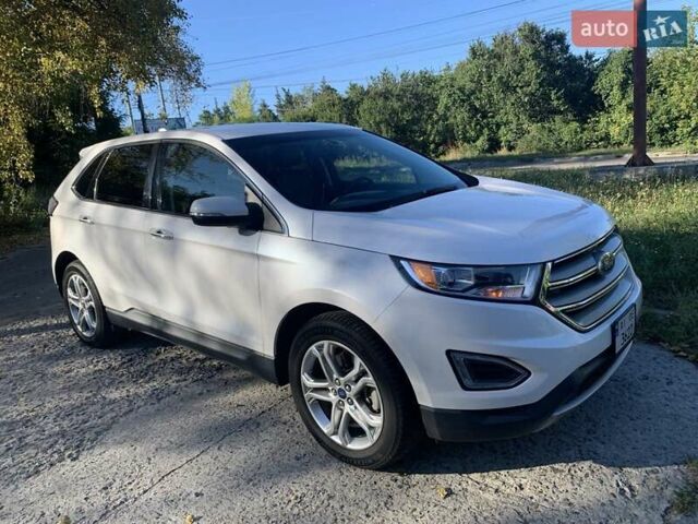 Белый Форд Эдж, объемом двигателя 2 л и пробегом 124 тыс. км за 19999 $, фото 2 на Automoto.ua
