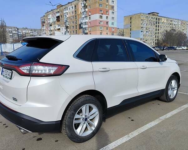 Білий Форд Едж, об'ємом двигуна 2 л та пробігом 152 тис. км за 16500 $, фото 5 на Automoto.ua