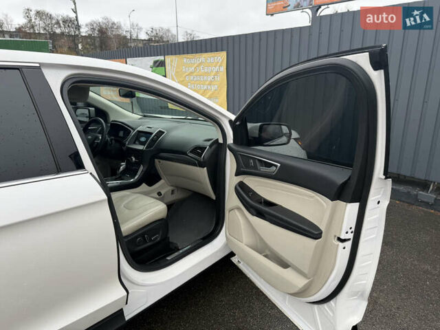 Білий Форд Едж, об'ємом двигуна 3.5 л та пробігом 66 тис. км за 17500 $, фото 11 на Automoto.ua