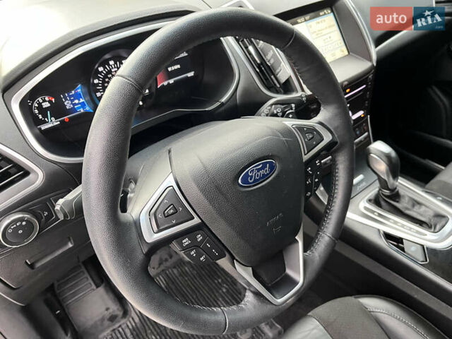 Білий Форд Едж, об'ємом двигуна 2.7 л та пробігом 207 тис. км за 16800 $, фото 21 на Automoto.ua