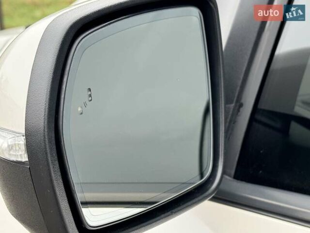 Белый Форд Эдж, объемом двигателя 2.72 л и пробегом 103 тыс. км за 17400 $, фото 11 на Automoto.ua