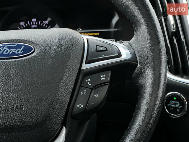 Білий Форд Едж, об'ємом двигуна 2.69 л та пробігом 112 тис. км за 20650 $, фото 9 на Automoto.ua