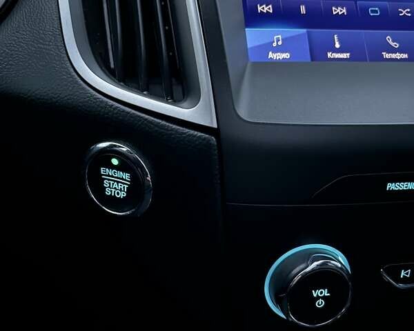 Белый Форд Эдж, объемом двигателя 2 л и пробегом 152 тыс. км за 20500 $, фото 28 на Automoto.ua