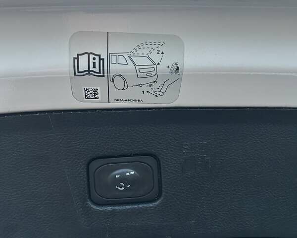 Белый Форд Эдж, объемом двигателя 2 л и пробегом 152 тыс. км за 20500 $, фото 49 на Automoto.ua