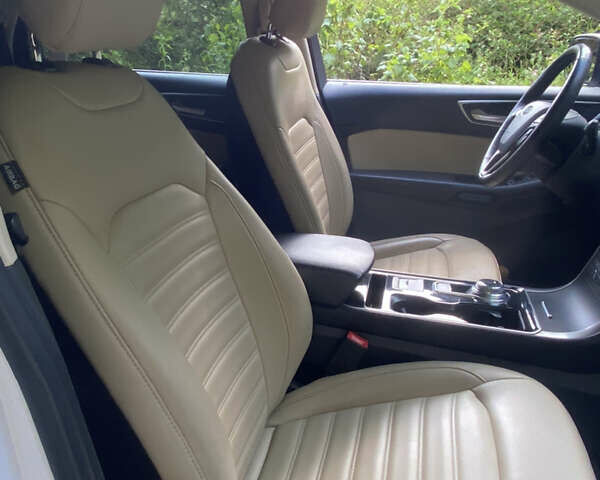 Белый Форд Эдж, объемом двигателя 2 л и пробегом 163 тыс. км за 16700 $, фото 11 на Automoto.ua