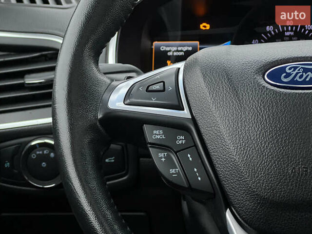 Білий Форд Едж, об'ємом двигуна 2.69 л та пробігом 112 тис. км за 20650 $, фото 8 на Automoto.ua