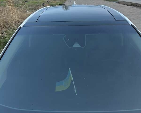 Белый Форд Эдж, объемом двигателя 2 л и пробегом 152 тыс. км за 20500 $, фото 64 на Automoto.ua