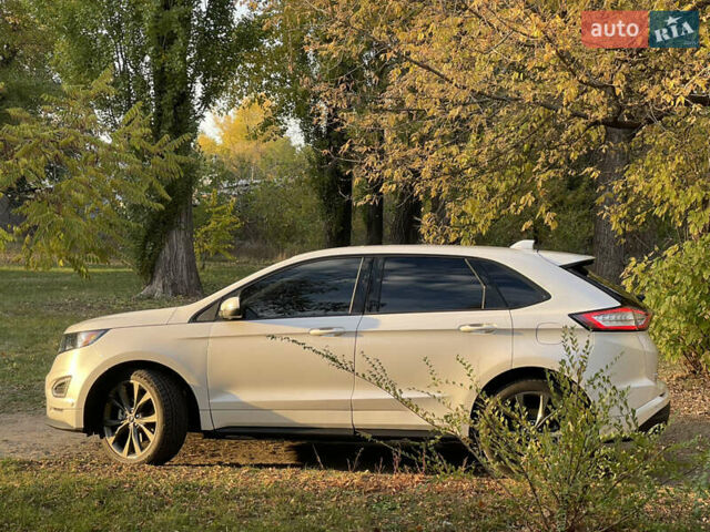 Форд Эдж 2018 в Днепре (Днепропетровске) на Automoto.ua Белый Форд Эдж, объемом двигателя 2.7 л и пробегом 70 тыс. км за 19900 $, фото 7 на Automoto.ua